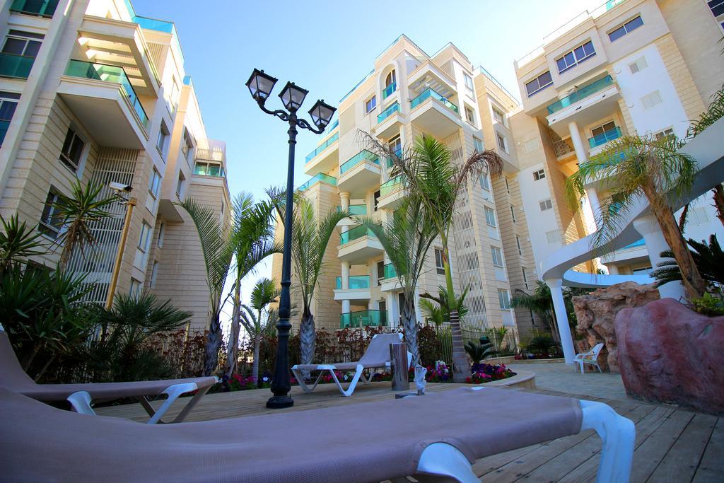 Sunset Apartment's Du Golf Apartment