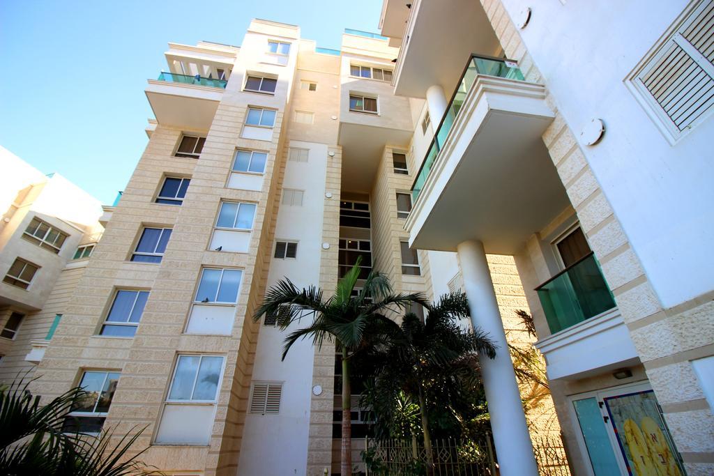 Sunset Apartment's Du Golf Apartment