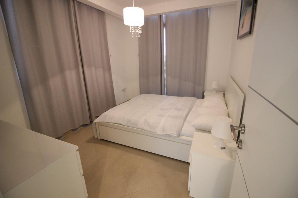 Sunset Apartment's Du Golf
